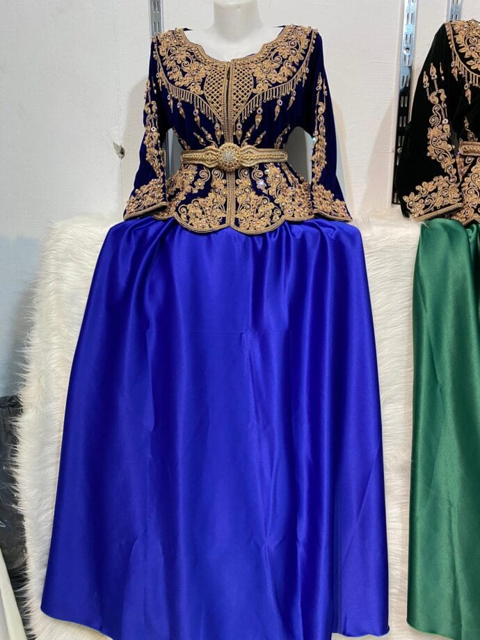 روب كراكو طرز فتلة حرة