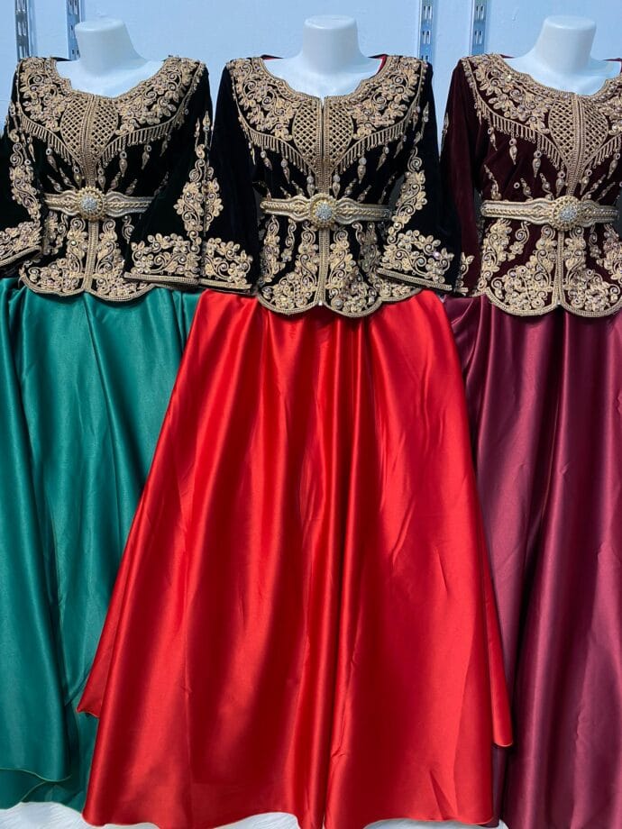 روب كراكو طرز فتلة حرة