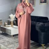 طقم صلاة قماش كريب فرواصي طرز شعرة حرة