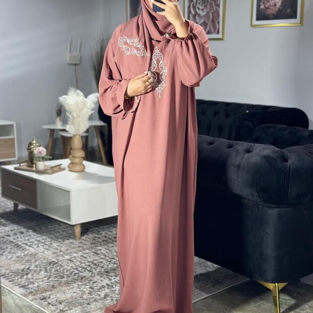 طقم صلاة قماش كريب فرواصي طرز شعرة حرة