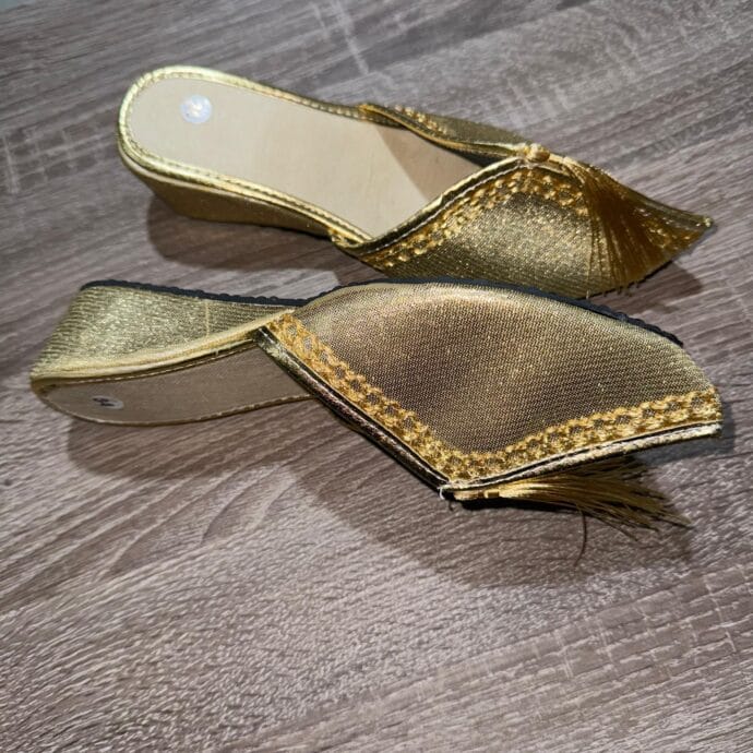 بابوش بنات صغار نفس لون الطرز جودة ممتاذة