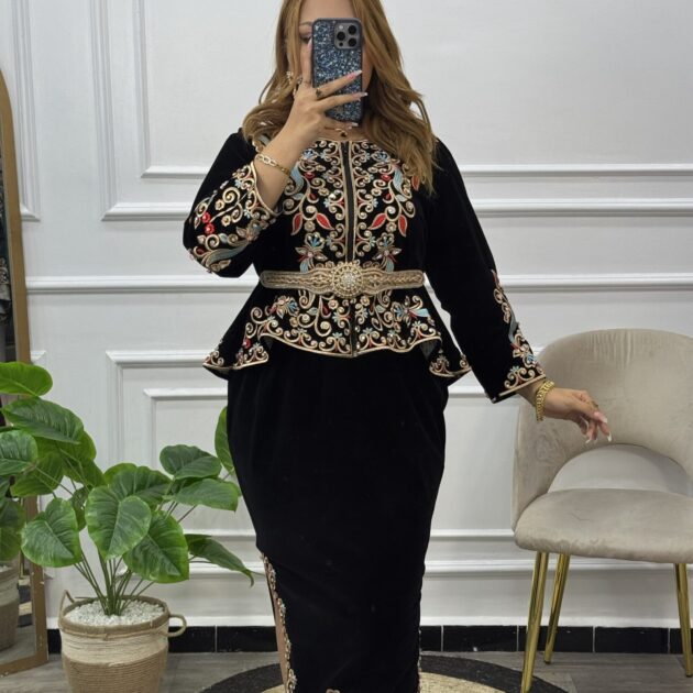 كراكو وردات بسروال طرز ملون